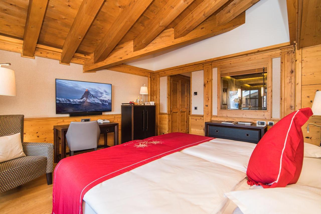 Riffelalp Resort 2222M - Ski-In & Ski-Out Zermatt Esterno foto